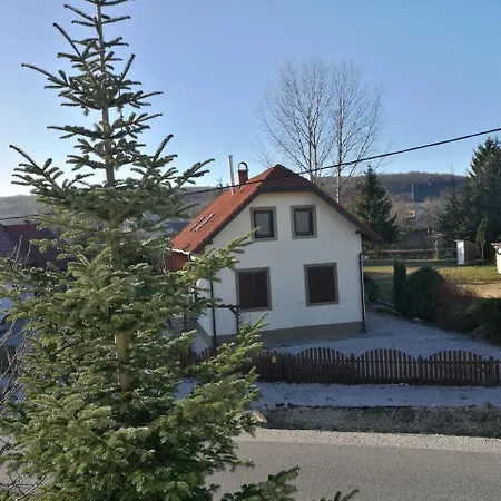 Konukevi Napsuetoette Kehida Kehidakustány