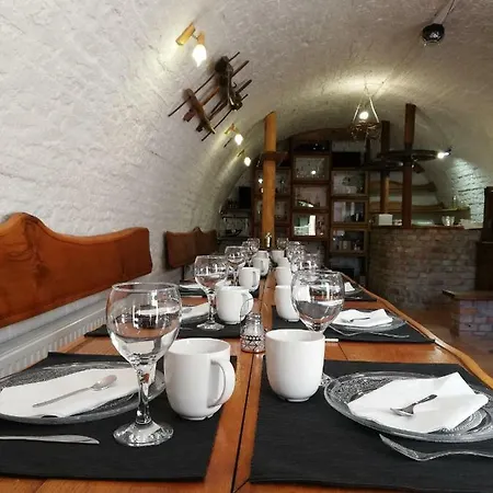 Napsuetoette Kehida Guest house